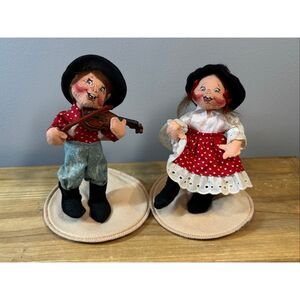 Annalee "Nashville Cowboy and Girl" dolls Set boy with violin